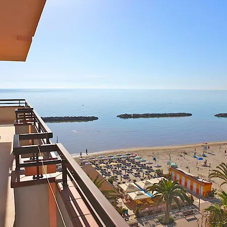 Hotel Cristal *